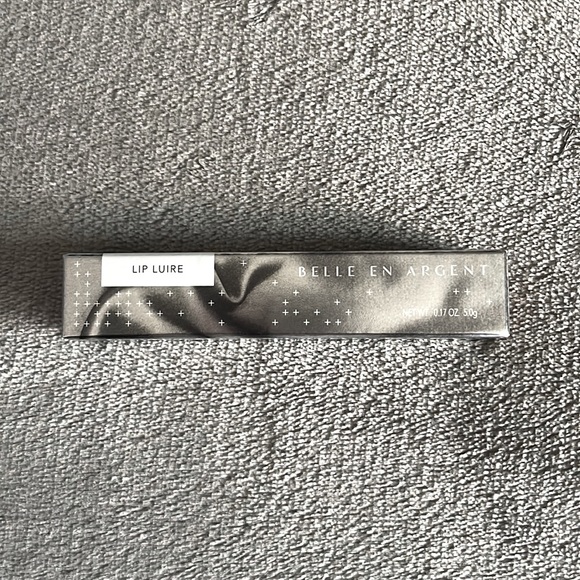 Lip Luire / Gloss - Picture 1 of 3